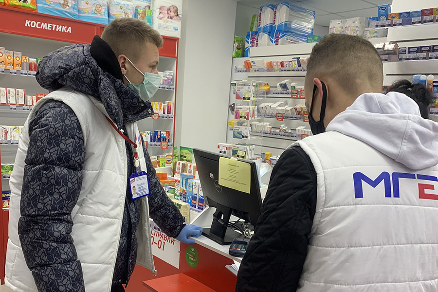 Клинцовские молодгвардейцы провели мониторинг наличия лекарств в аптеках города