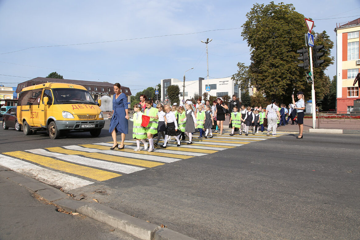 В Клинцах госавтоинспекция с 12 по 13 октября особое внимание обратит на движение пешеходов